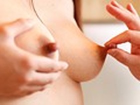 20代の純真母乳 小西なつみ 総集編 4時間 デジタルモザイク匠　サンプル画像06